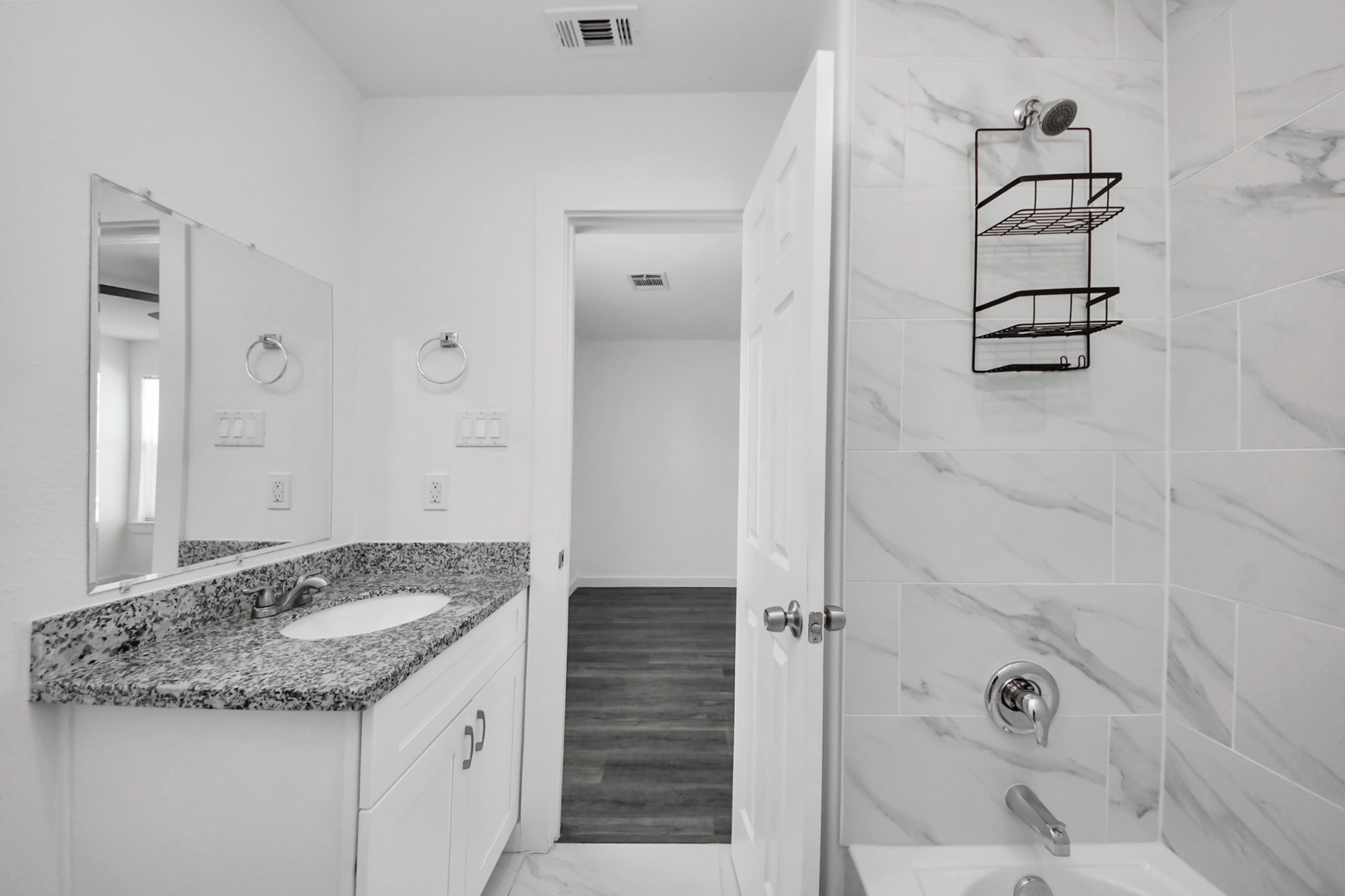 8125 Laura Koppe Road, Unit B Houston, TX 77028 - Photo 25 of 29