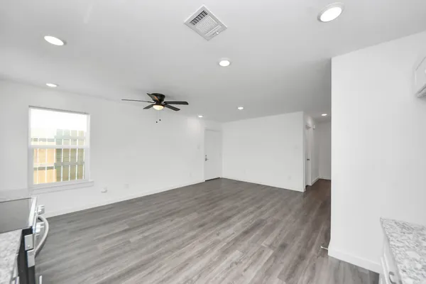 $1,400 | 8125 Laura Koppe Road, Unit B, Houston, TX 77028