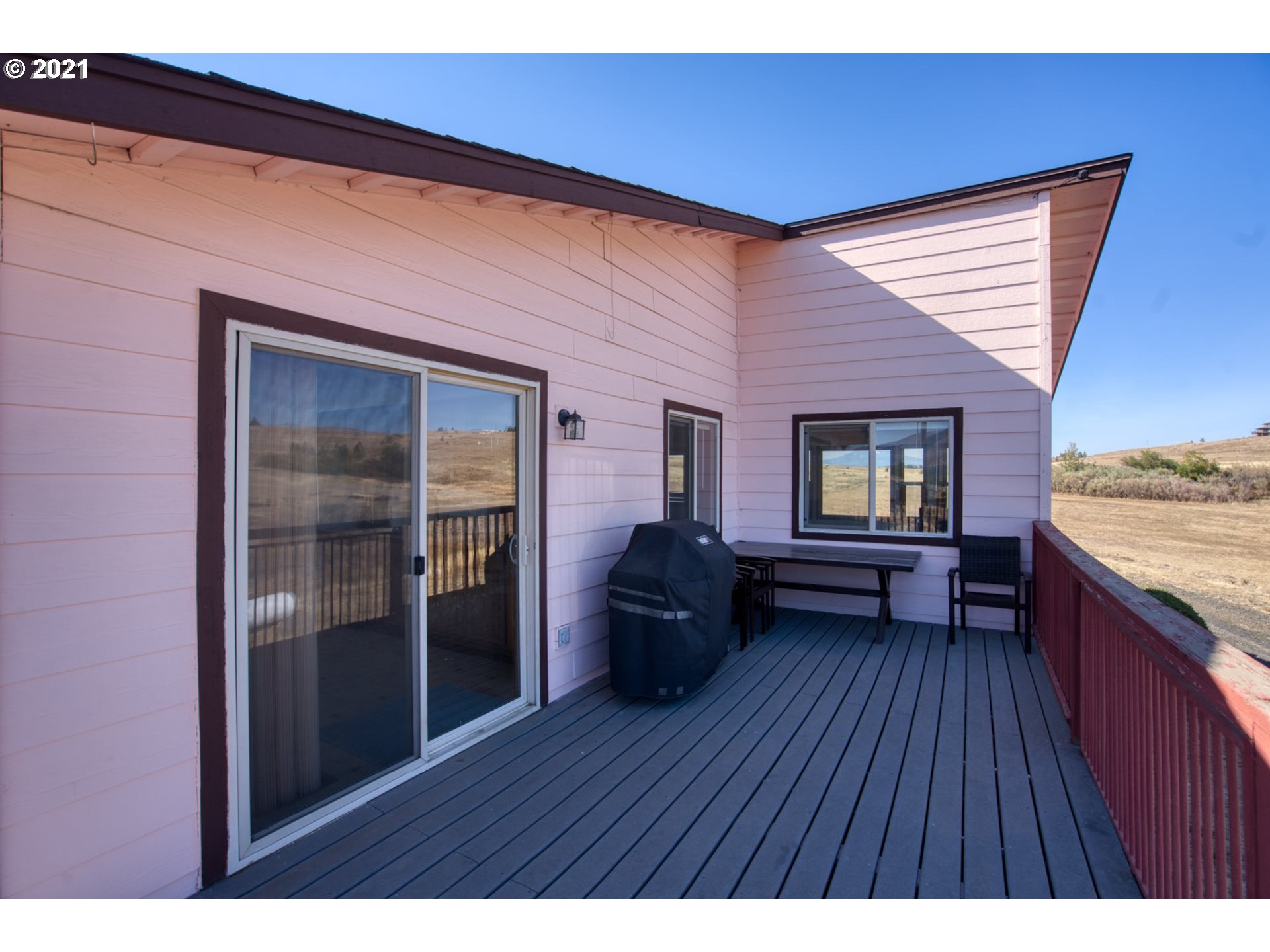 896 High Prairie Road Lyle, WA 98635 - Photo 2 of 30 Gallery Image 2