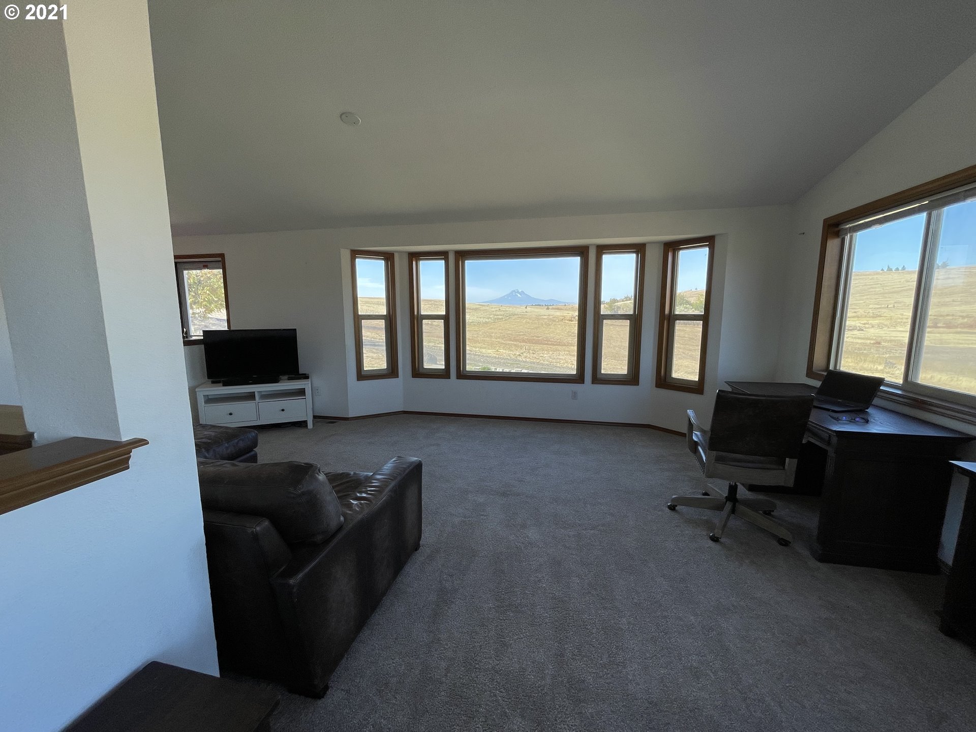 896 High Prairie Road Lyle, WA 98635 - Photo 10 of 30 Gallery Image 10