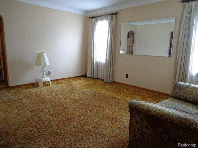 4345 Kendall Road Warren, MI 48091 - Photo 5 of 20 4345 Kendall 016 - Copy.JPG