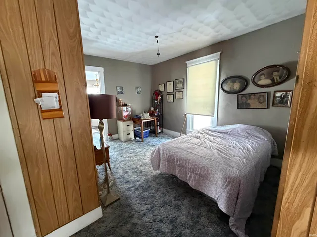 $117,900 | 1523 4th Street, Bedford, IN 47421