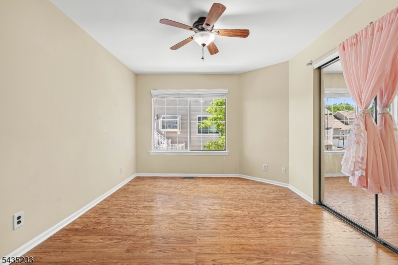 44 Morgan Court Bedminster, NJ 07921 - Photo 9 of 16