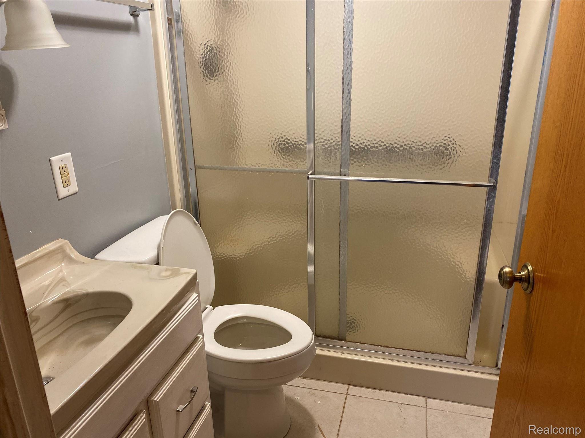 1559 Harper Road Mason, MI 48854 - Photo 6 of 22 4132CE6A-E0B6-40D8-BC29-7245446EBDB6.jpeg