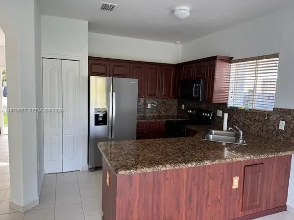 $4,300 | 9047 Northwest 169th Street, Miami Lakes, FL 33018