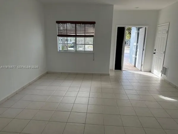 $4,300 | 9047 Northwest 169th Street, Miami Lakes, FL 33018