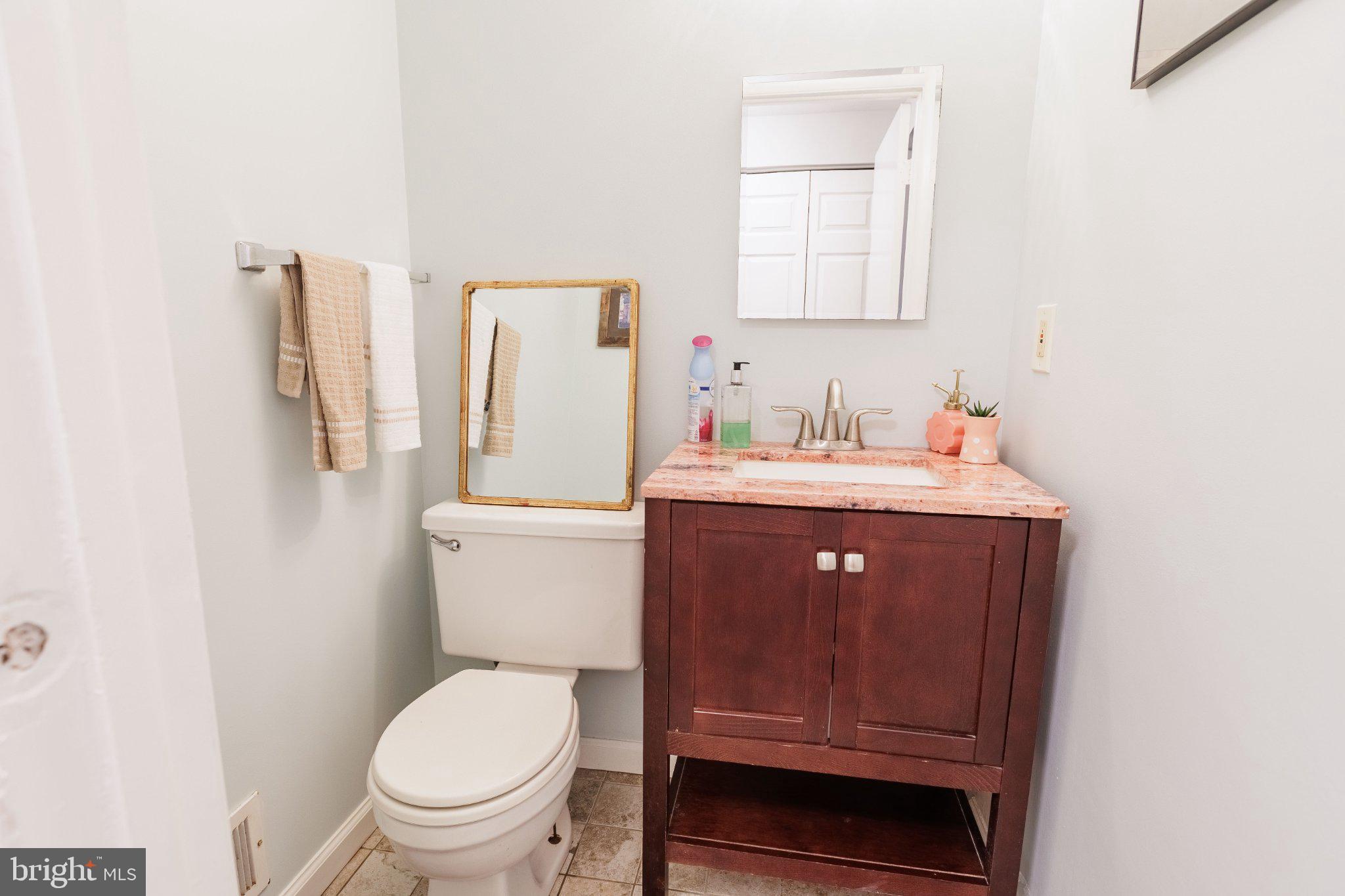 17673 Kohlhoss Road Poolesville, MD 20837 - Photo 12 of 34 Gallery Image 12