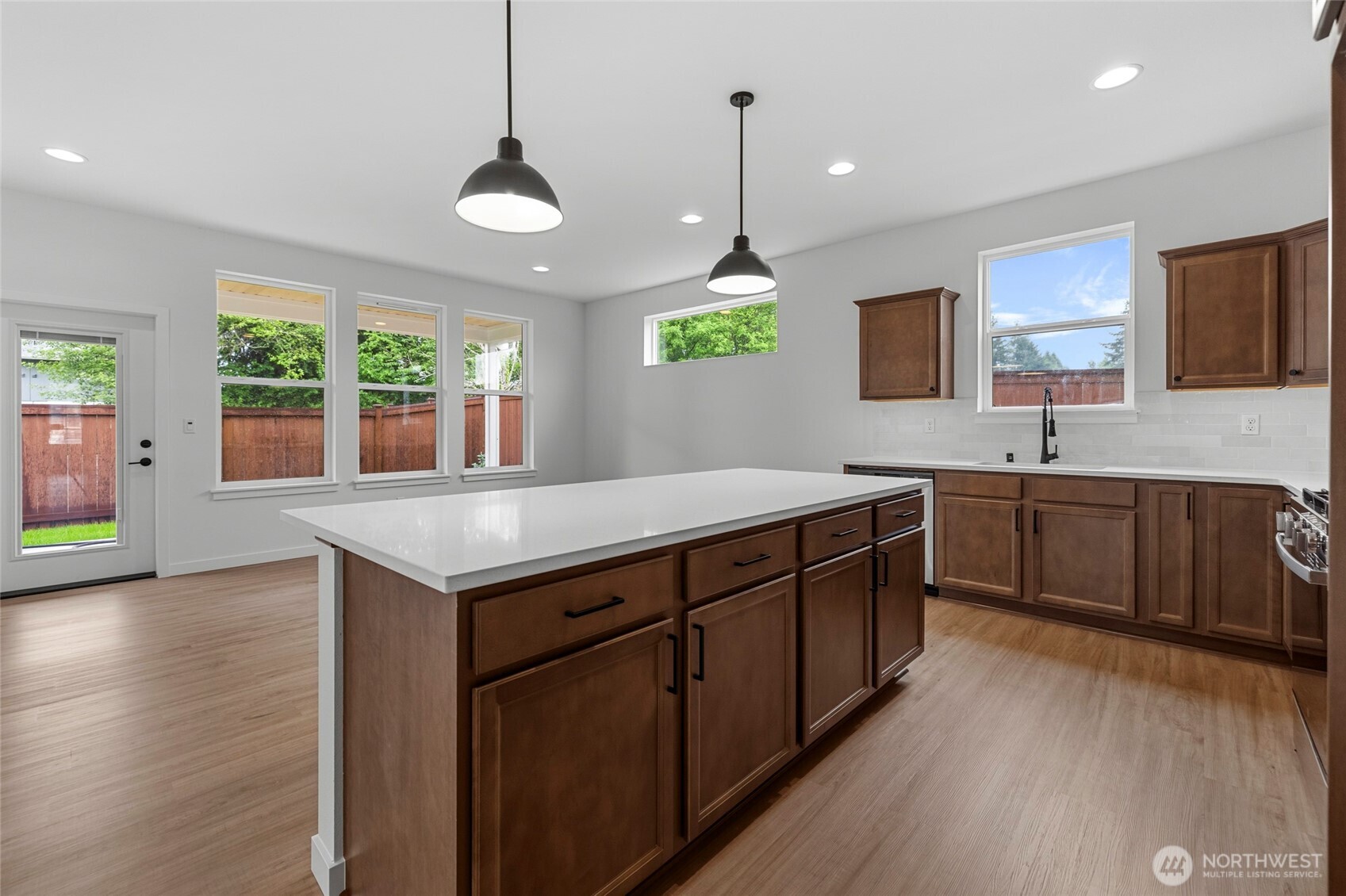 745 Prospector Place Sedro-Woolley, WA 98284 - Photo 11 of 32