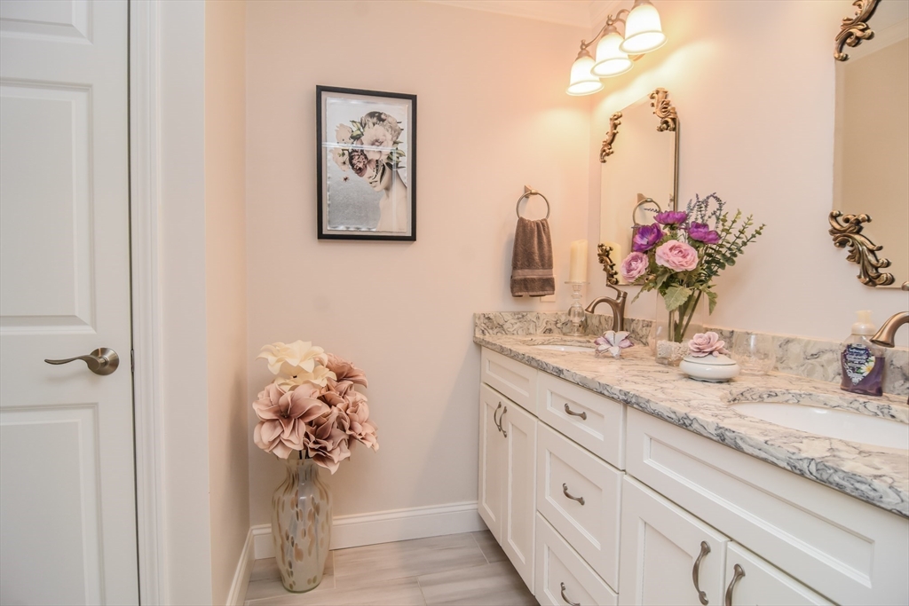 63 Cobblestone Lane, Unit 63 Worcester, MA 01606 - Photo 22 of 37