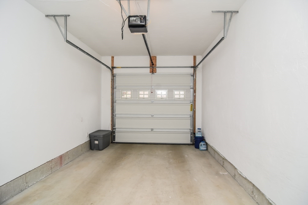 63 Cobblestone Lane, Unit 63 Worcester, MA 01606 - Photo 32 of 37