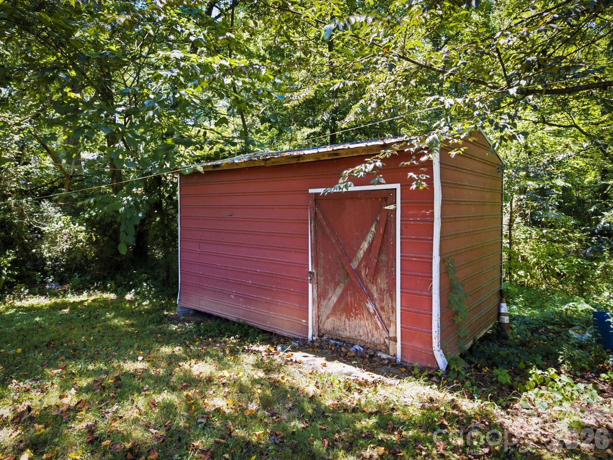 1839 Drexel Road Valdese, NC 28690 - Photo 5 of 22