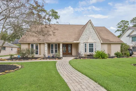 $400,000 | 12322 Normont Drive, Houston, TX 77070