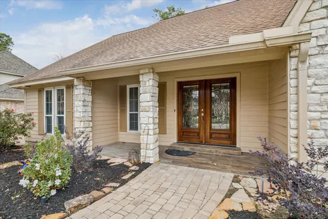 $400,000 | 12322 Normont Drive, Houston, TX 77070