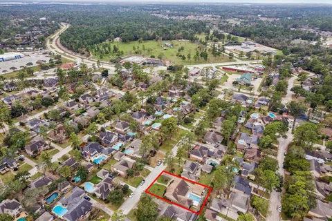 $400,000 | 12322 Normont Drive, Houston, TX 77070