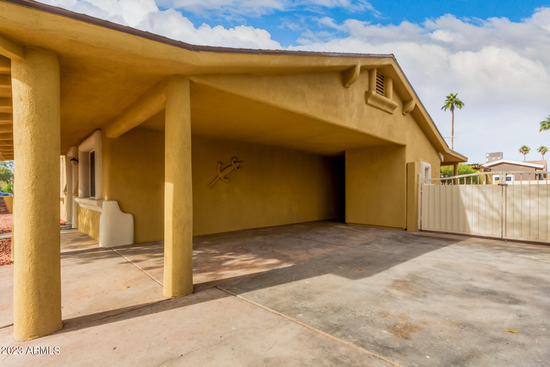 6532 West Granada Road Phoenix, AZ 85035 - Photo 5 of 31 a view of a big room with wooden walls