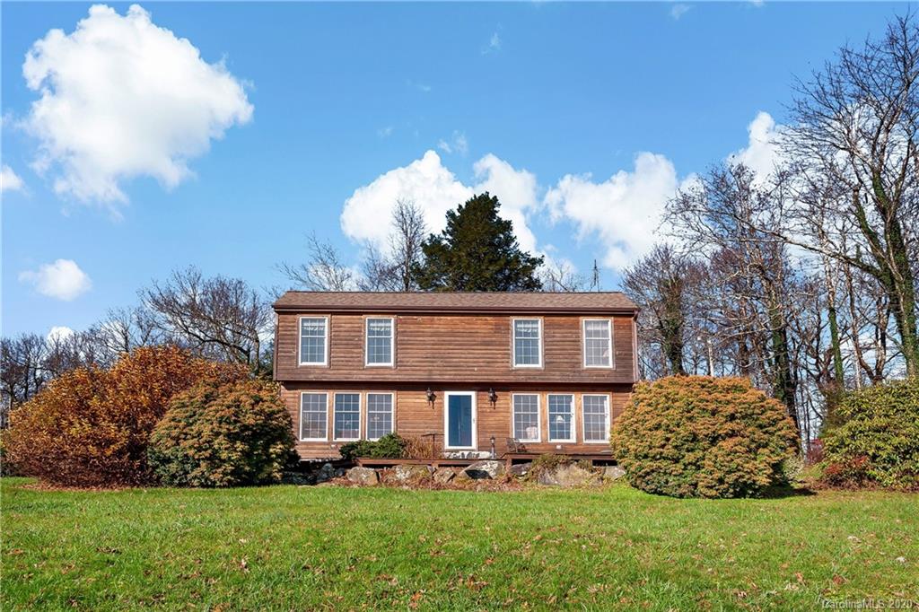 360 Osborn Knob Road Marion, NC 28752 - Photo 3 of 39 Gallery Image 3