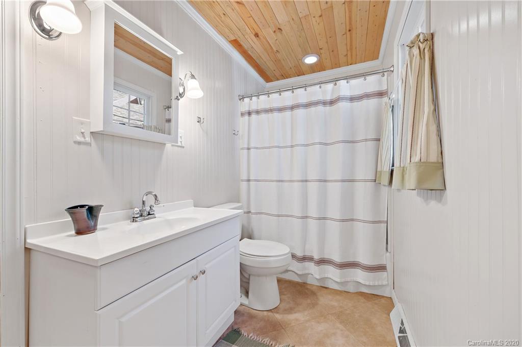 360 Osborn Knob Road Marion, NC 28752 - Photo 25 of 39 Gallery Image 25