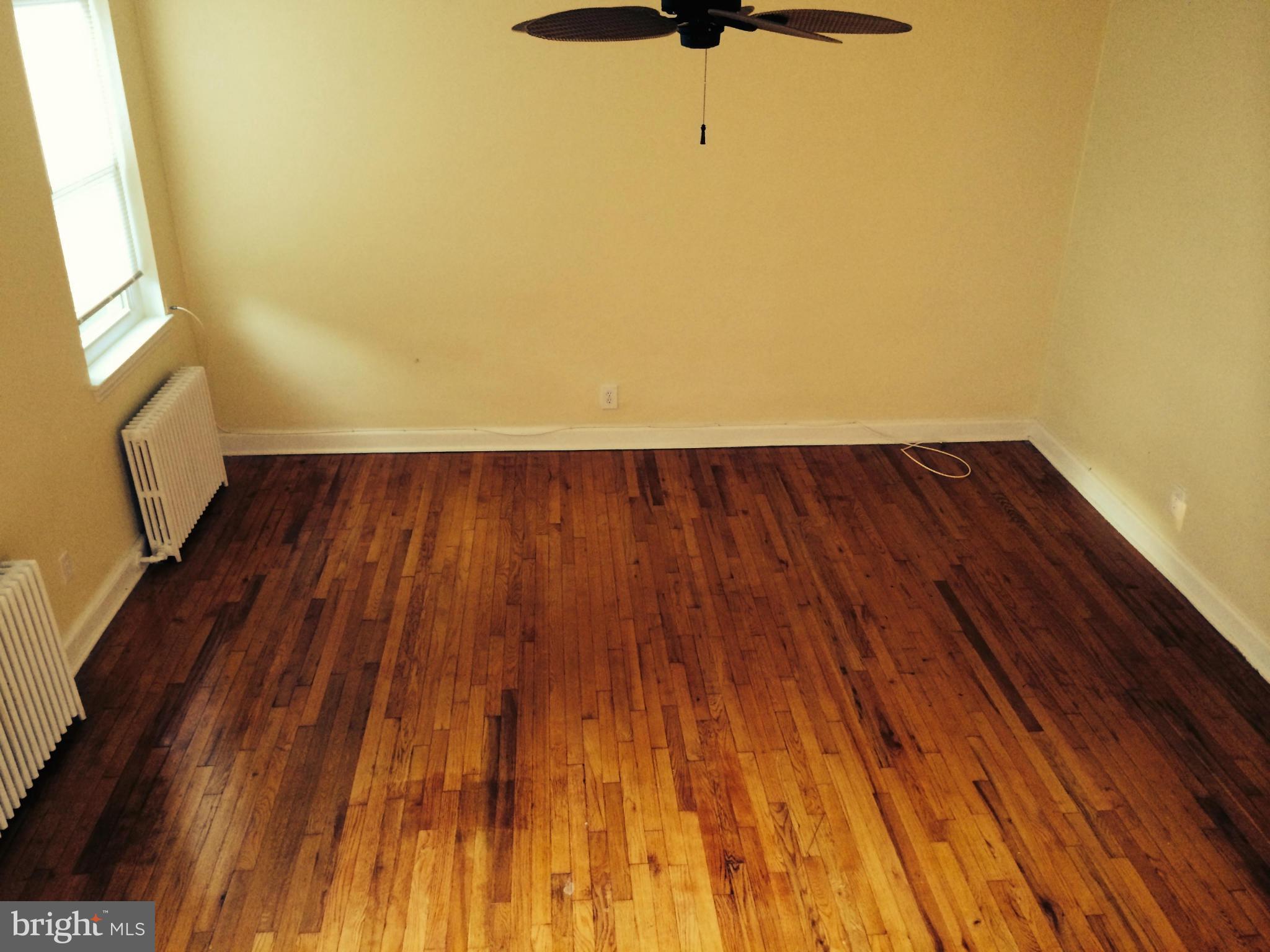 5203 Falls Road, Unit 17 Baltimore, MD 21210 - Photo 11 of 17 Bedroom (Master)