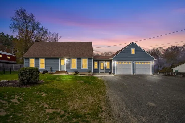 $449,500 | 113 Batchelor Street, Granby, MA 01033