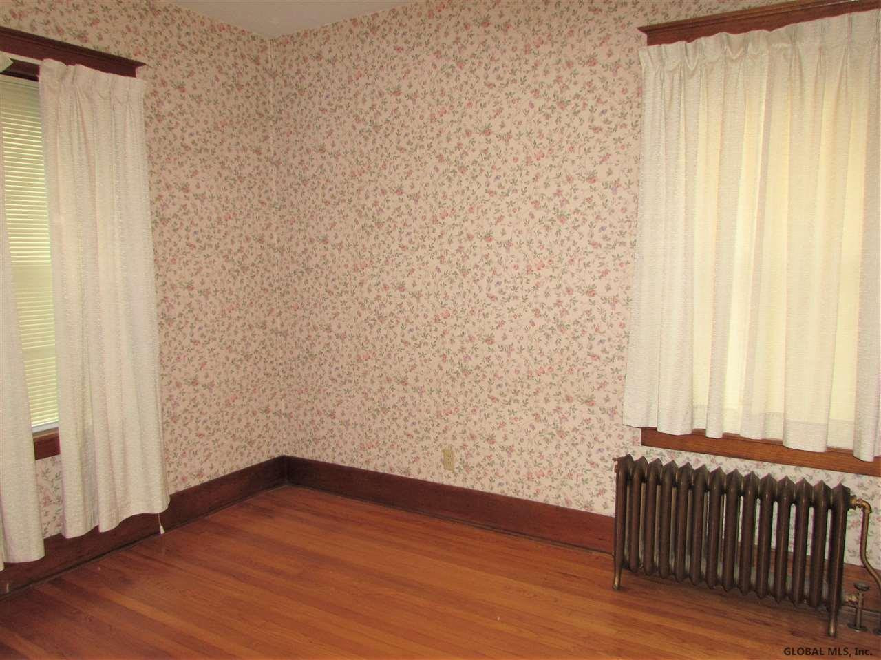 1635 Randolph Road Schenectady, NY 12308 - Photo 12 of 20 First floor