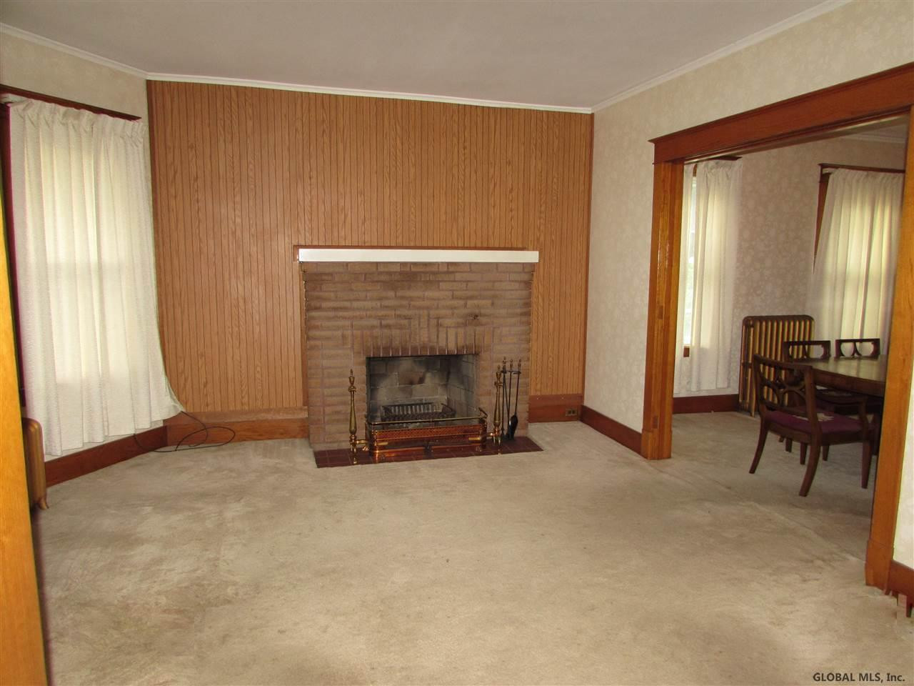 1635 Randolph Road Schenectady, NY 12308 - Photo 4 of 20 Photo 4