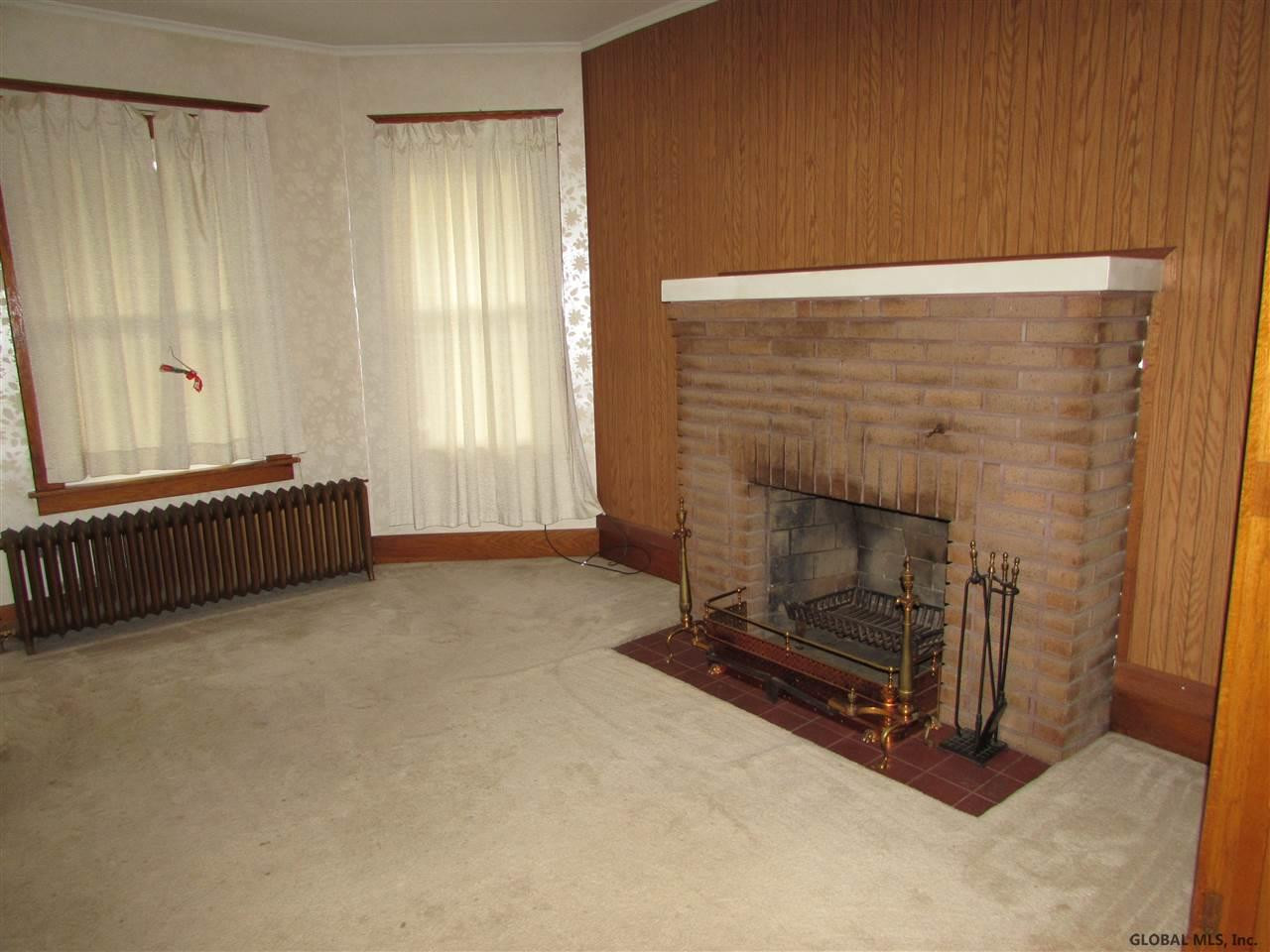 1635 Randolph Road Schenectady, NY 12308 - Photo 5 of 20 Photo 5