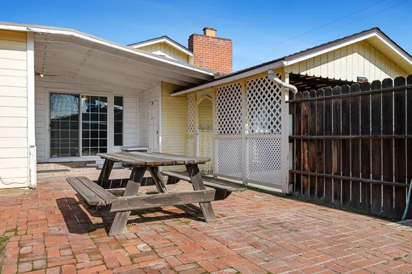 $410,500 | 2640 Villa Avenue, Clovis, CA 93612