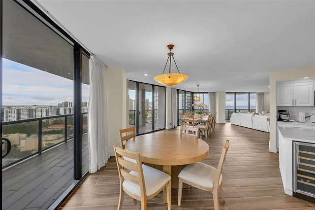 $11,500 | 19667 Turnberry Way, Unit 20GR, Miami, FL 33180