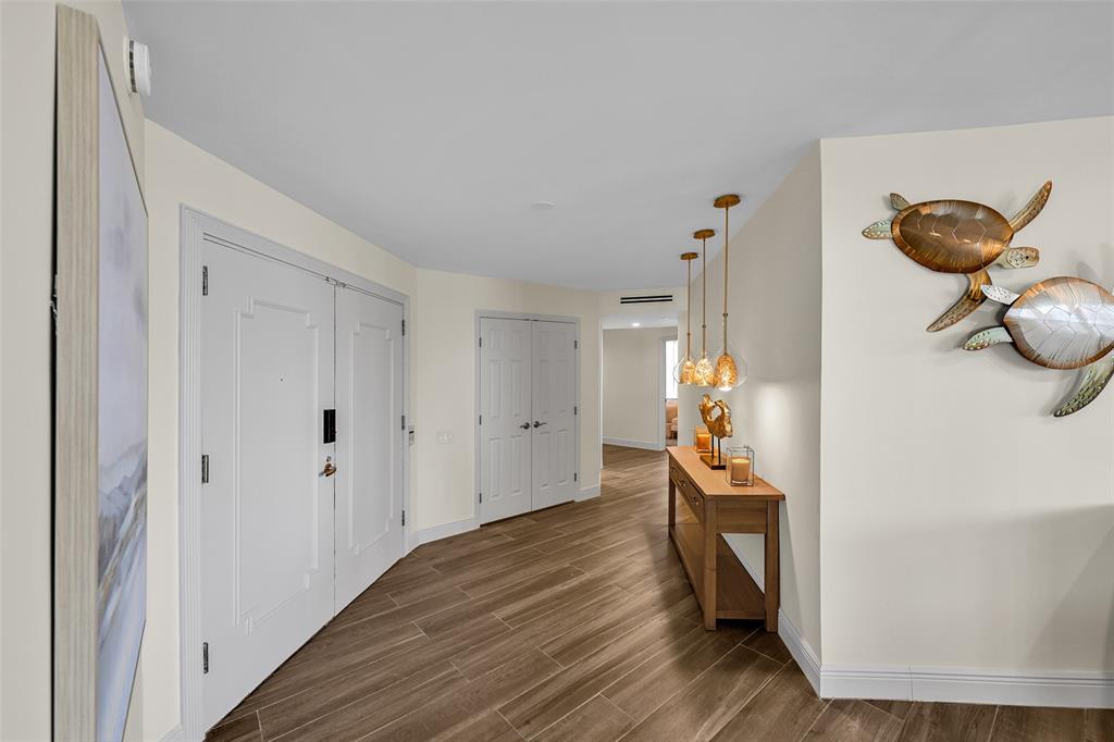 19667 Turnberry Way, Unit 20GR Miami, FL 33180 - Photo 31 of 48