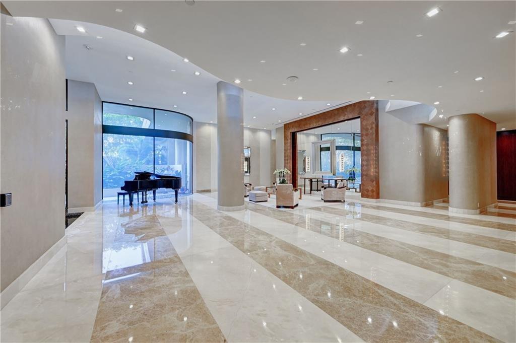 19667 Turnberry Way, Unit 20GR Miami, FL 33180 - Photo 40 of 48