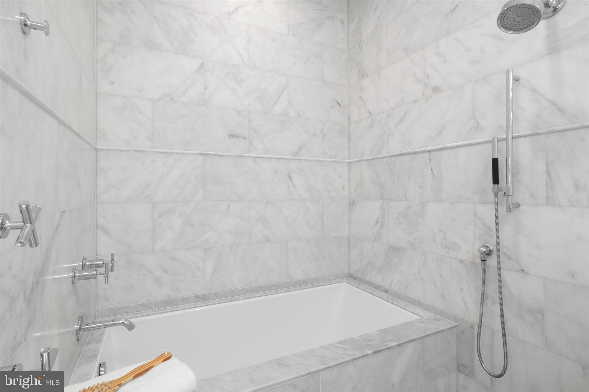 1432 G Street Southeast Washington, DC 20003 - Photo 28 of 56 a bathroom with a bathtub