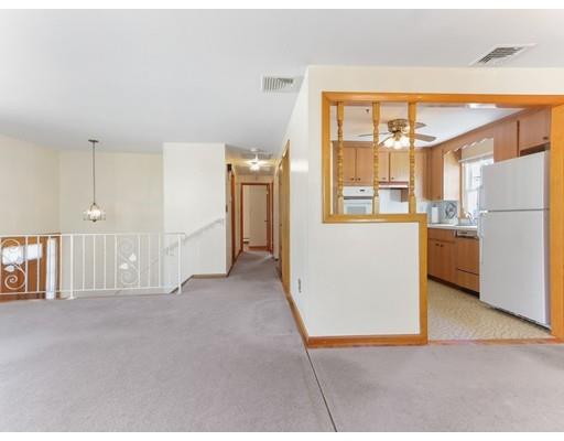 12 Blueview Road Boston, MA 02132 - Photo 9 of 30 Gallery Image 9