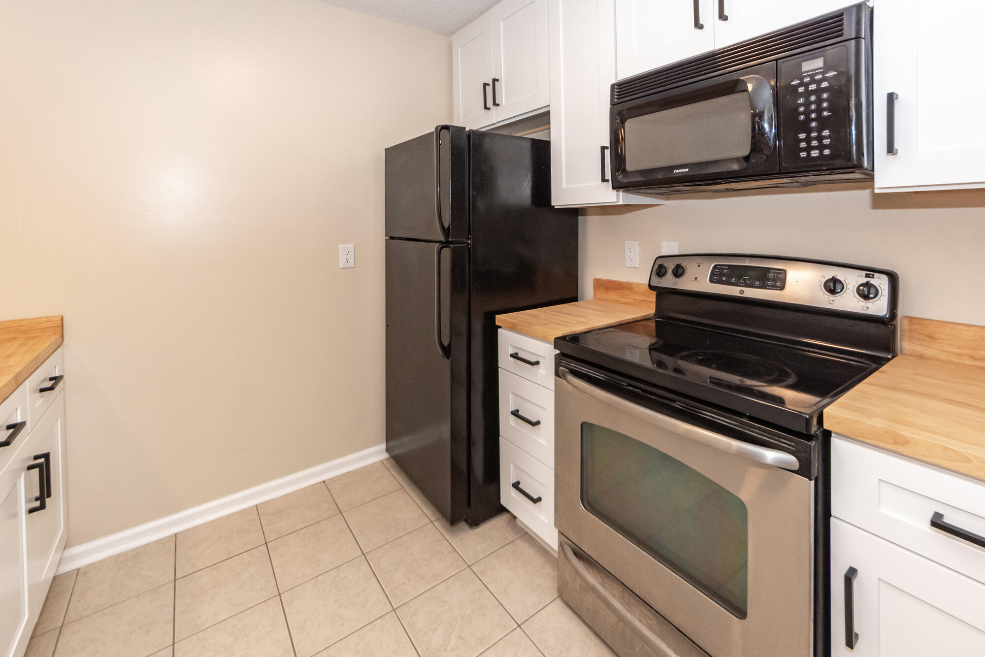 823 Winthrop Street, Unit B Ladson, SC 29456 - Photo 20 of 37
