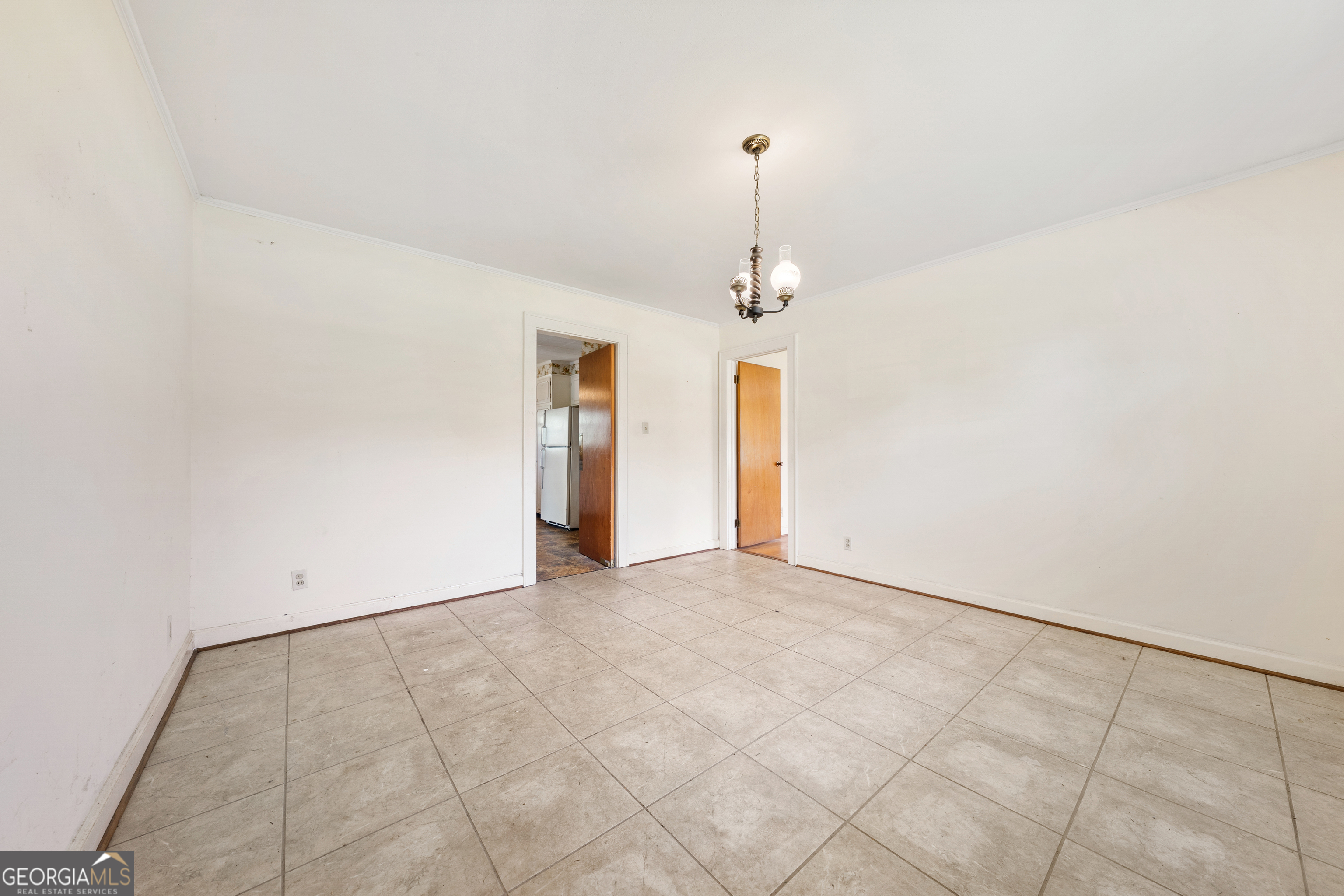 868 Fairview Street Hartwell, GA 30643 - Photo 25 of 42 a view of an empty room
