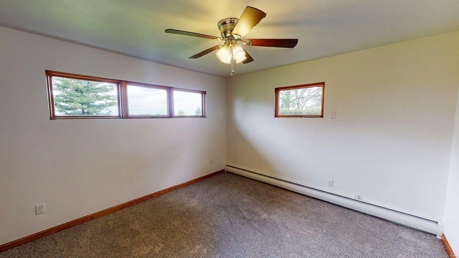 10 Dorsey Road Gillespie, IL 62033 - Photo 18 of 36