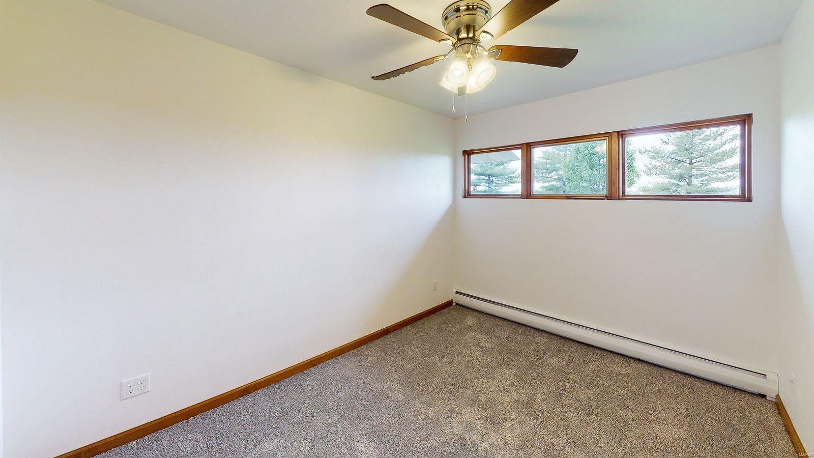 10 Dorsey Road Gillespie, IL 62033 - Photo 24 of 36