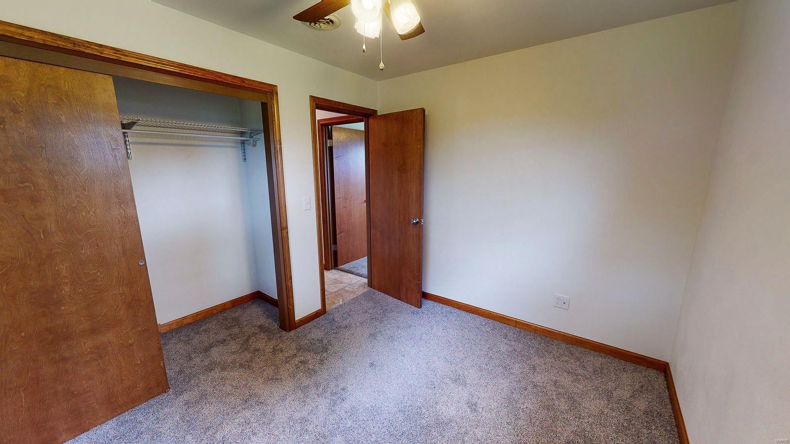 10 Dorsey Road Gillespie, IL 62033 - Photo 27 of 36