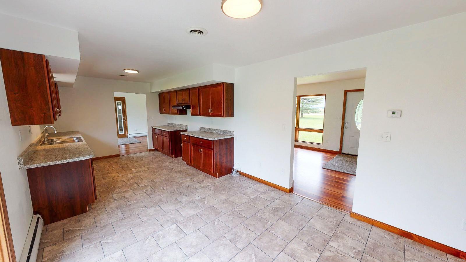 10 Dorsey Road Gillespie, IL 62033 - Photo 7 of 36