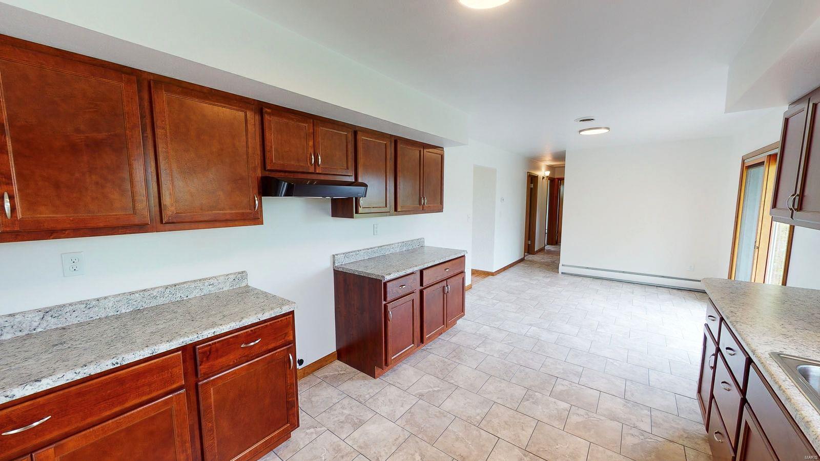 10 Dorsey Road Gillespie, IL 62033 - Photo 8 of 36