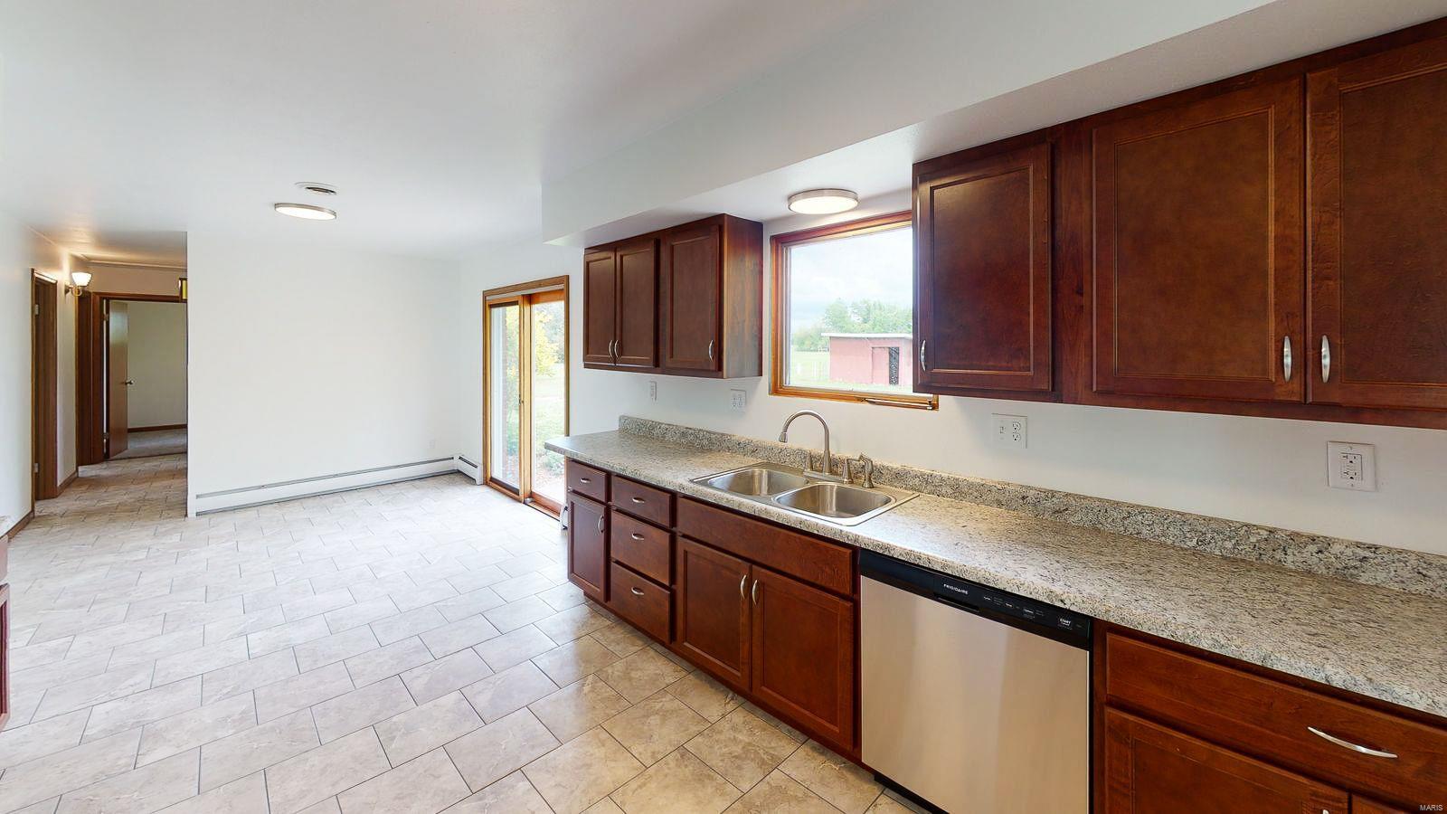 10 Dorsey Road Gillespie, IL 62033 - Photo 9 of 36