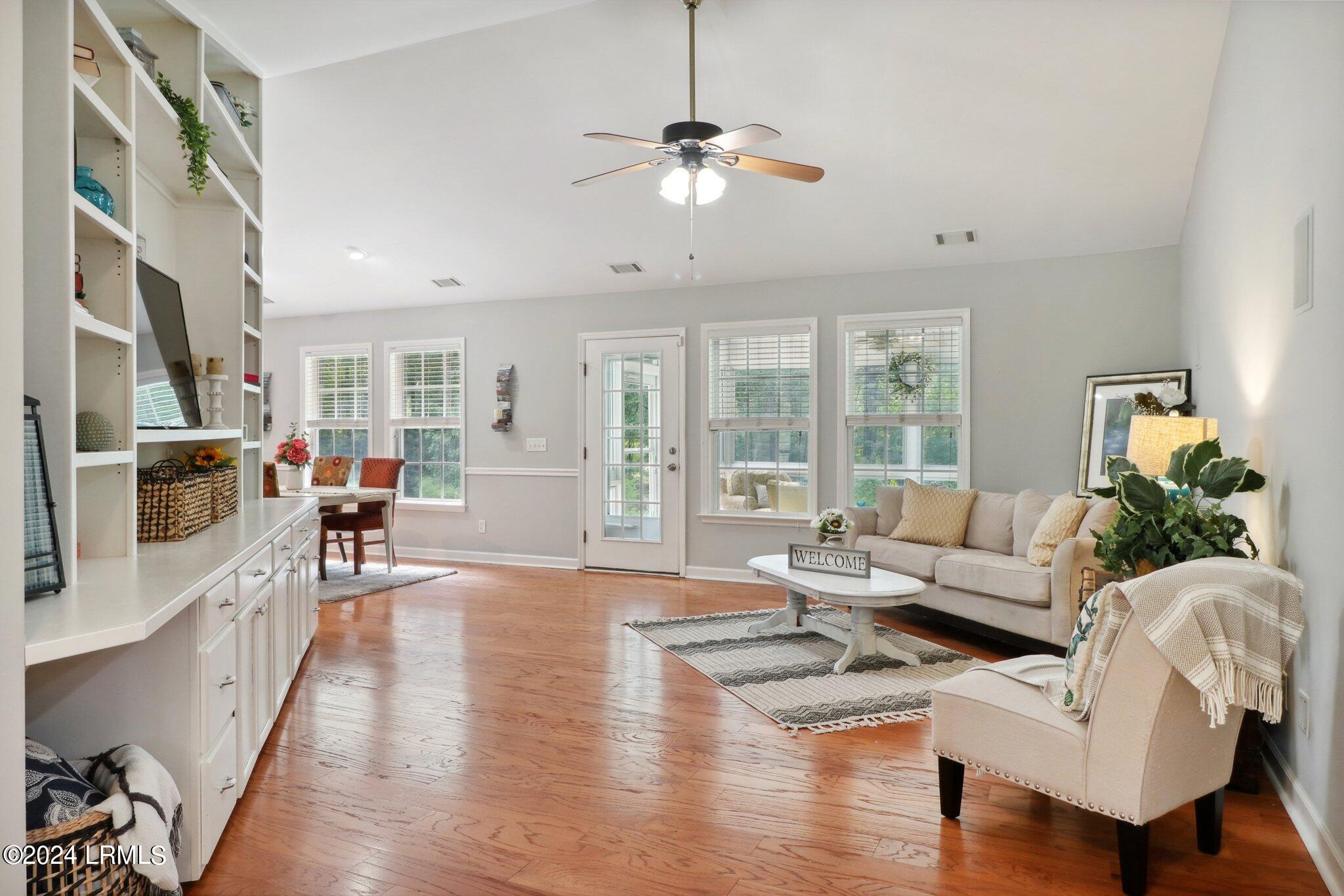 145 Middle Road Beaufort, SC 29907 - Photo 4 of 27 005
