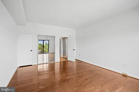 $595,000 | 3101 New Mexico Avenue Northwest, Unit 817, Washington, DC 20016
