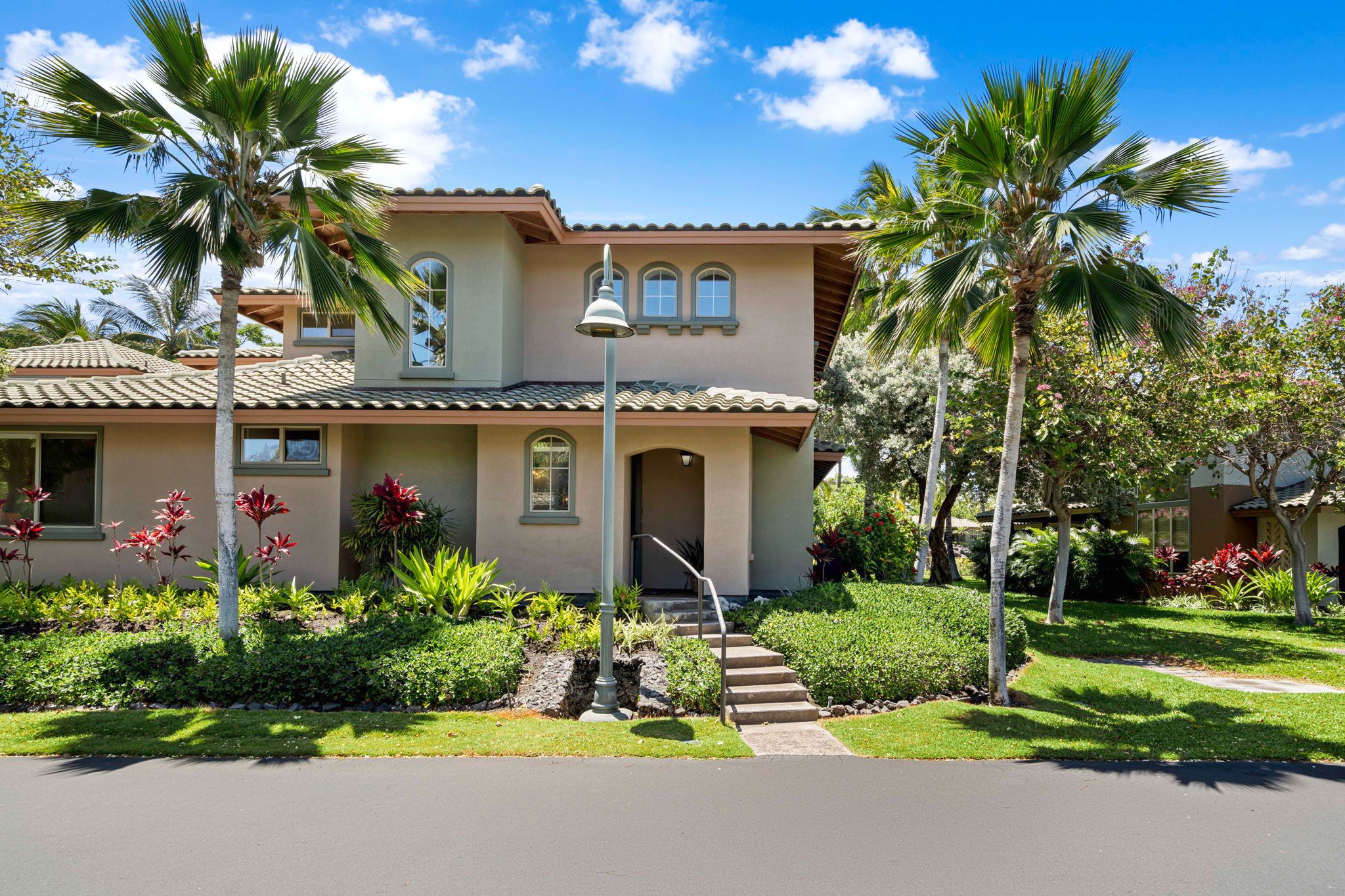 68-1125 North Kaniku Dr Unit 2106