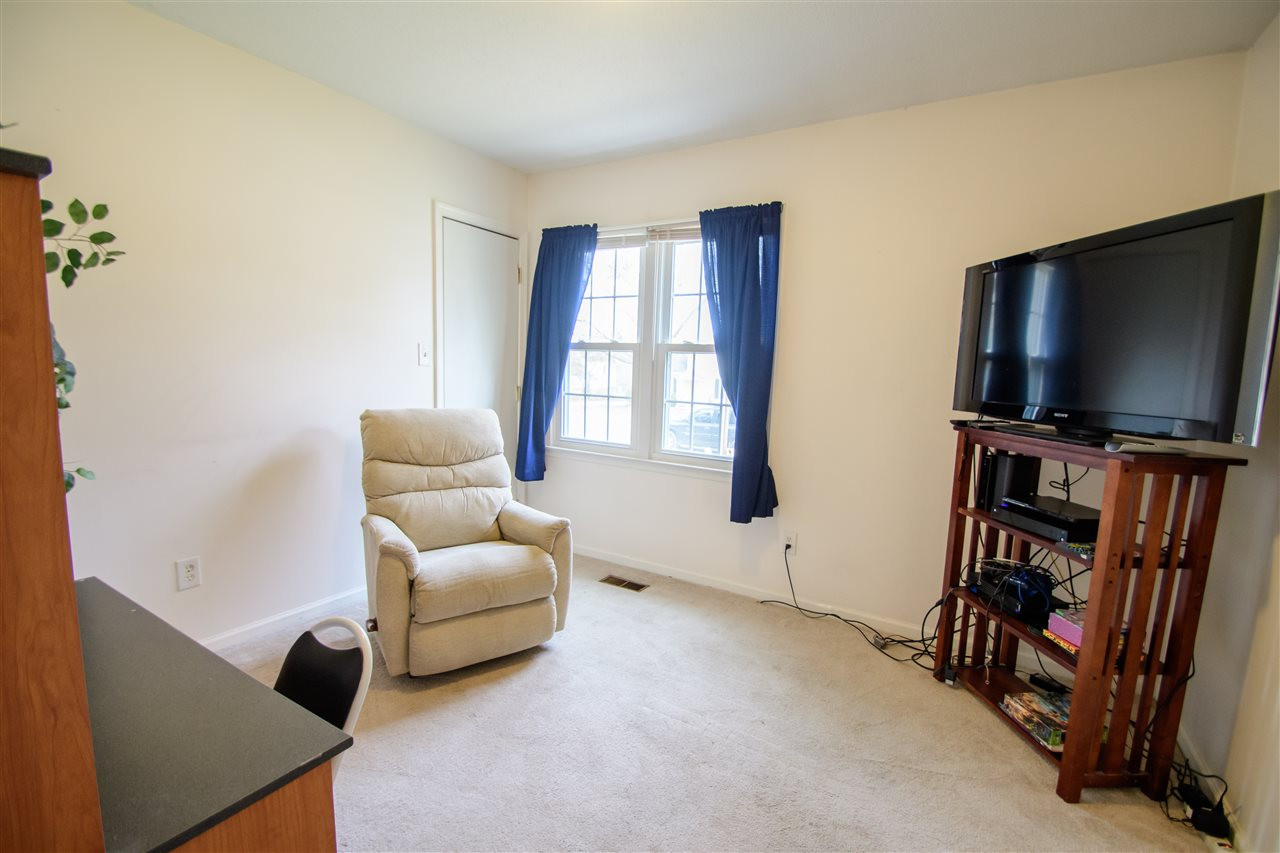 3720 Summer Place Raleigh, NC 27604 - Photo 19 of 27 Photo 19