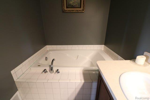 3924 Vernor Road Attica, MI 48412 - Photo 18 of 36 033 (2).jpg