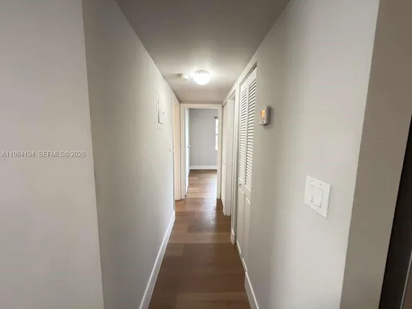 $2,000 | 4304 Northwest 9th Avenue, Unit 12C, Deerfield Beach, FL 33064