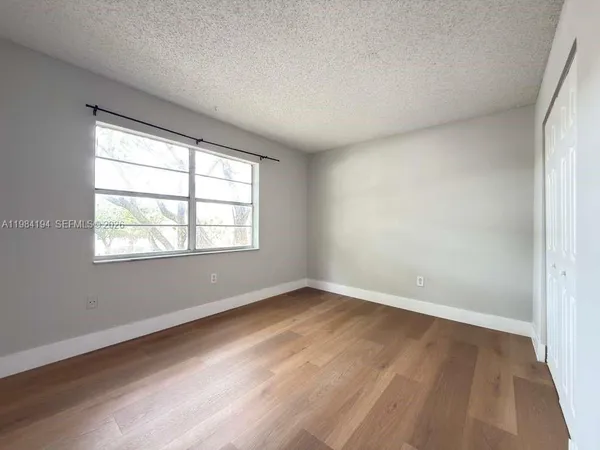 $1,900 | 4304 Northwest 9th Avenue, Unit 12C, Deerfield Beach, FL 33064