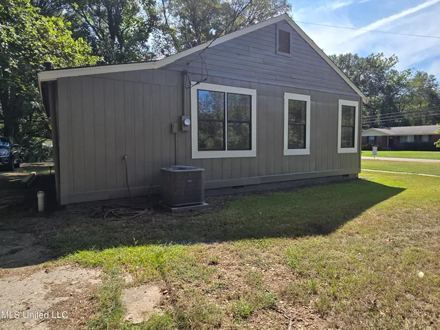 $199,000 | 903 West Main Street, Senatobia, MS 38668