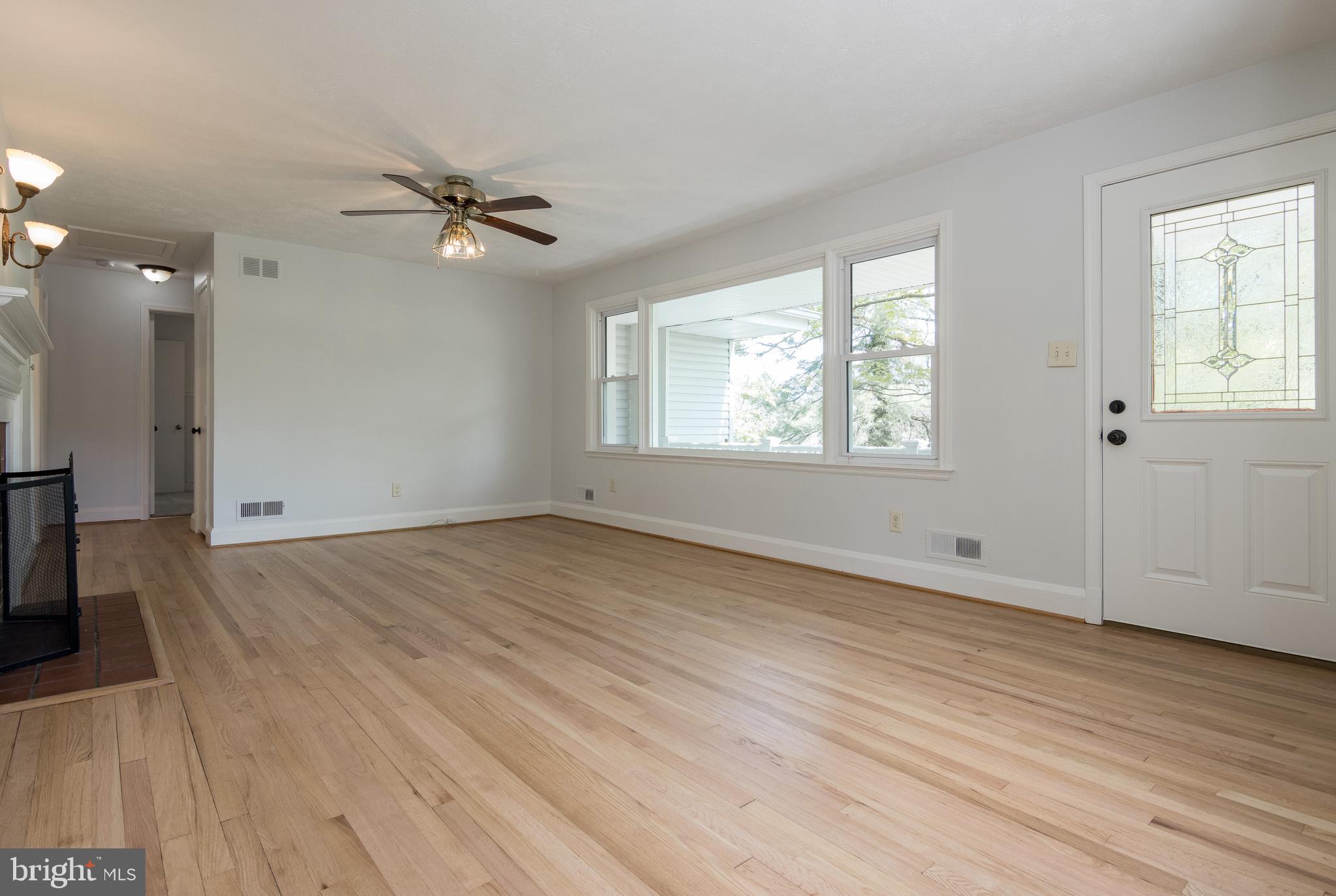 1206 Culvert Road Baltimore, MD 21286 - Photo 10 of 46 Very Spacious Living Room with Ceiling Fan
