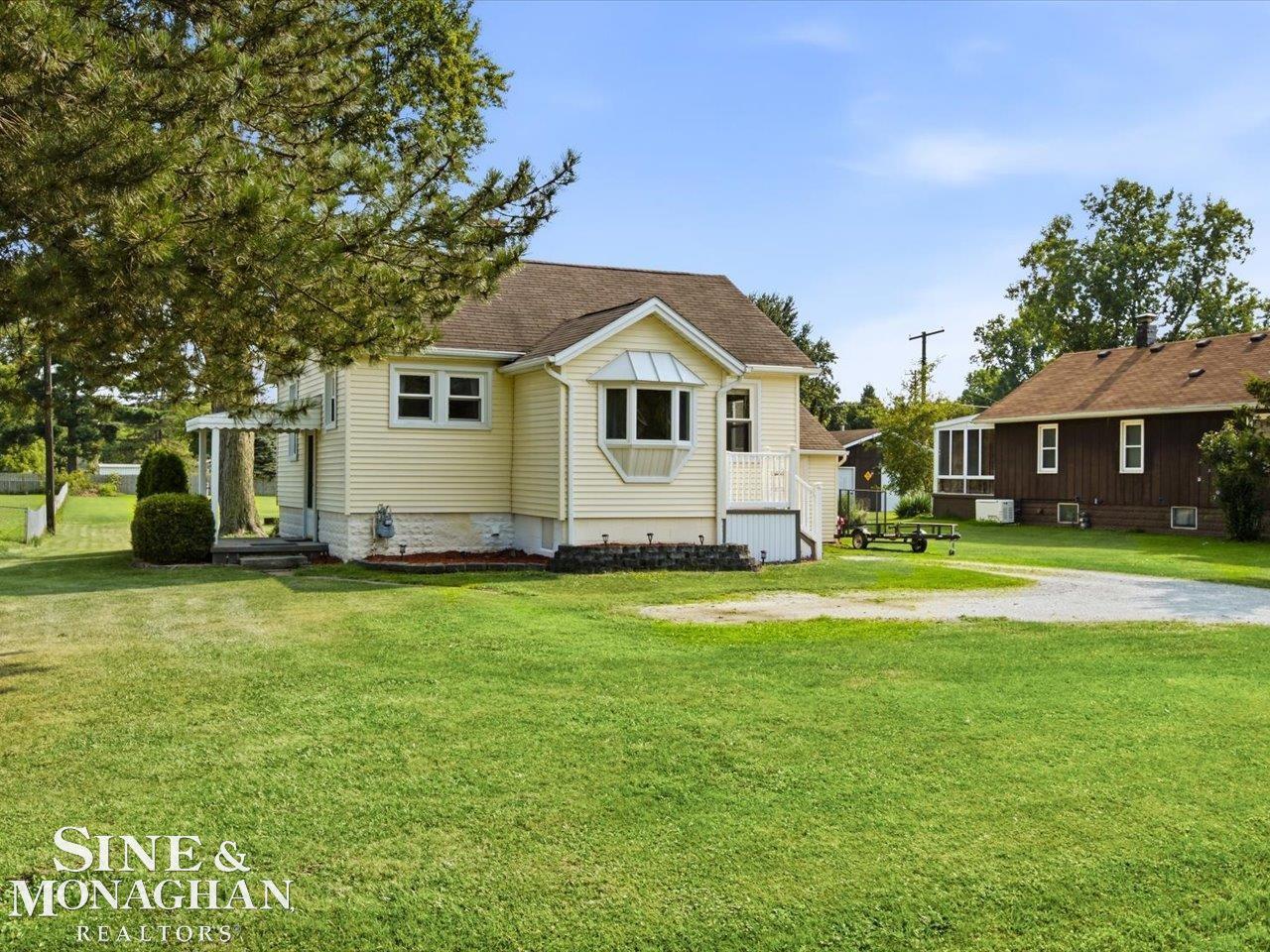 4887 Griswold Road Smiths Creek, MI 48074 - Photo 26 of 29 50218118-d51465ba-8ce3-4140-8029-f39ed527d5e8.JPG